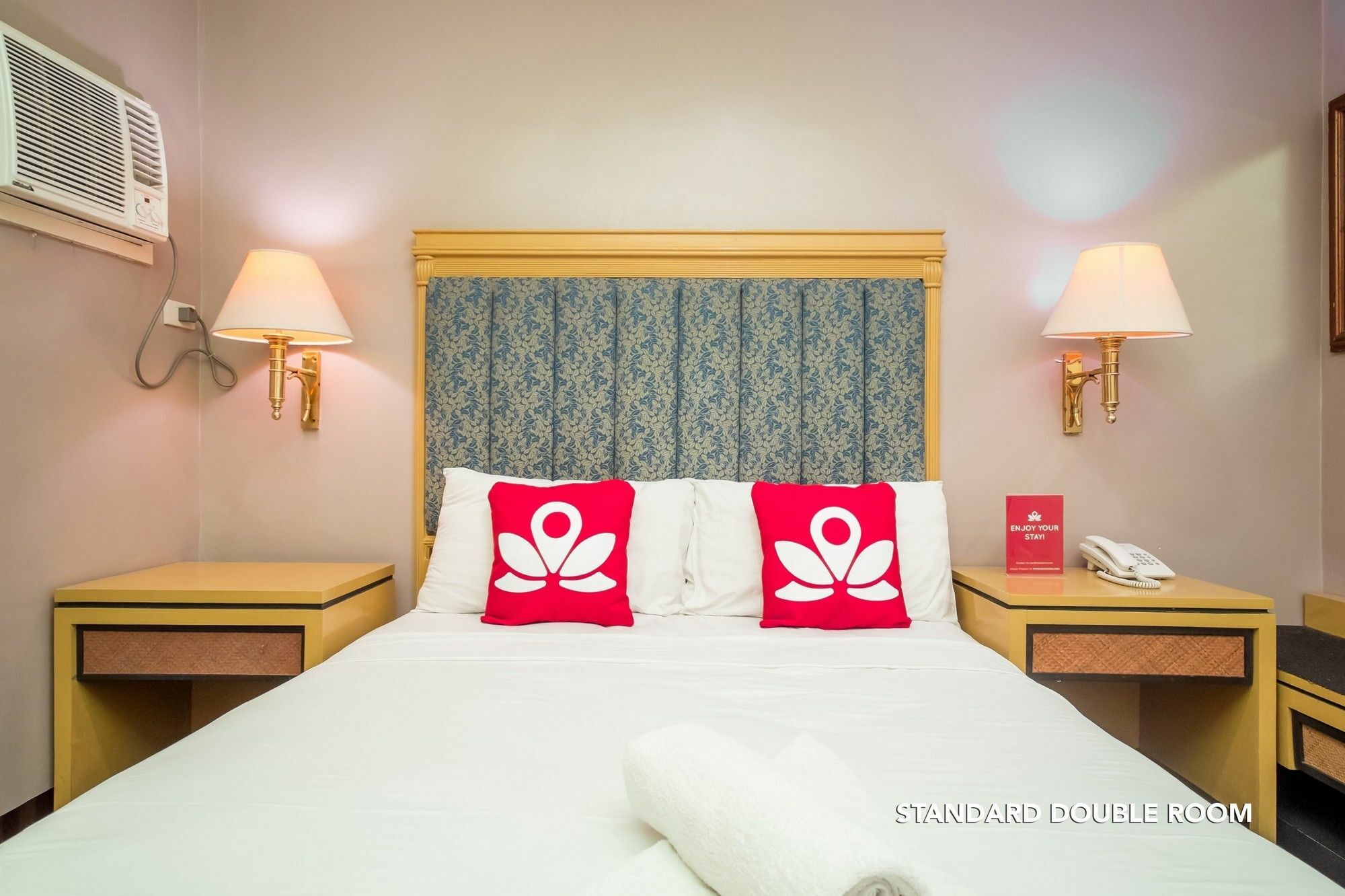 Zen Rooms Del Pilar Malate Manille Extérieur photo